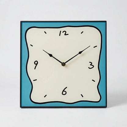 Moderne Quadratische Wanduhr - TimeLuma