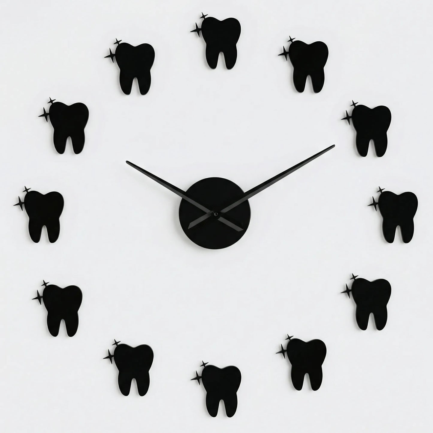 Moderne Wanduhr Mit Spiegeleffekt - DentiqueClock