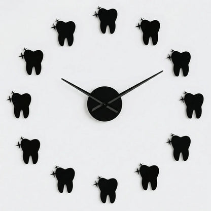 Moderne Wanduhr Mit Spiegeleffekt - DentiqueClock