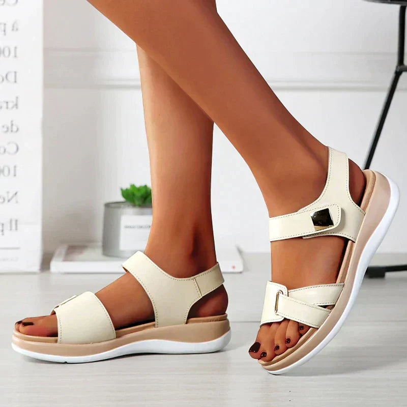 Orthopädische Damensandalen mit trendiger Passform – FlexiComfort 31