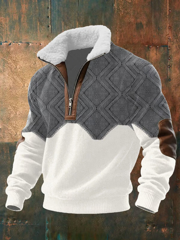 Strickjacke in Grau und Weiß mit Rautenmuster vor rostiger Metallwand, Reißverschluss und Teddyfutter-Kragen 2