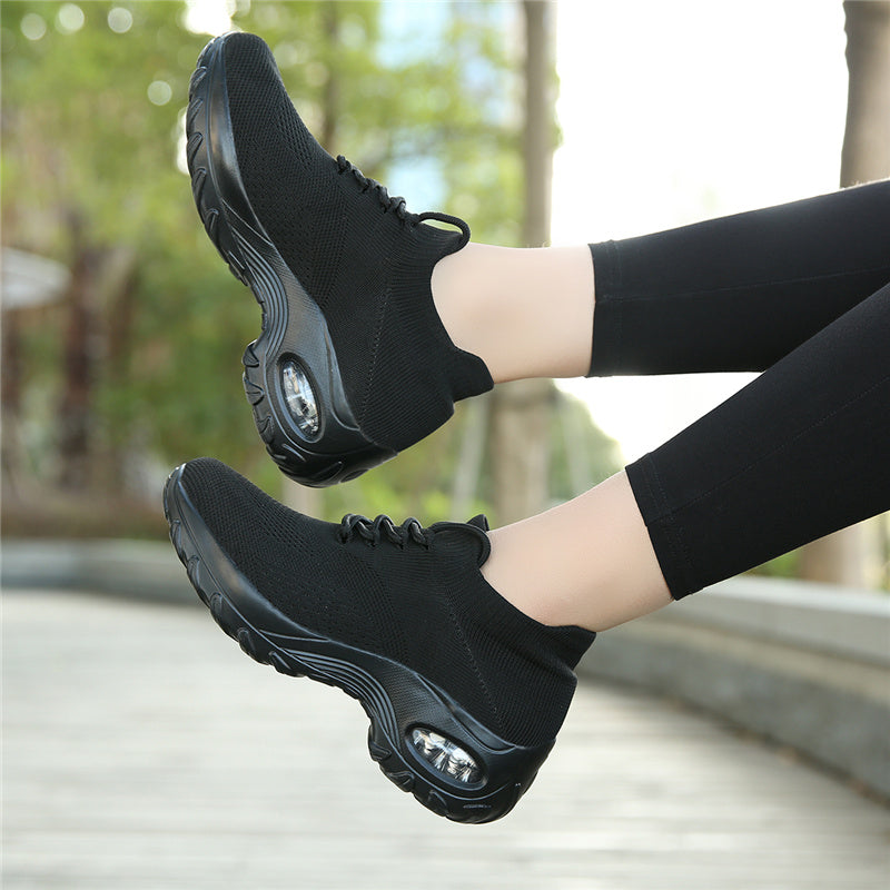 Schwarze Damen-Sneaker mit Luftpolstersohle, atmungsaktiv, bequem, modisch.