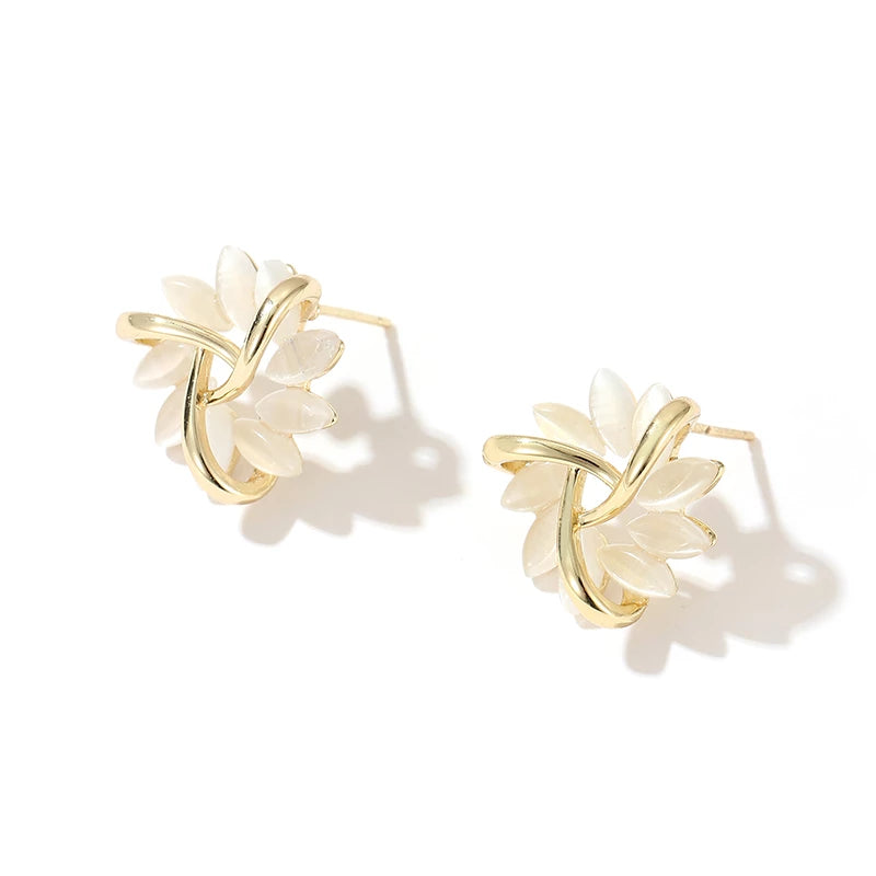 Ohrstecker In Blumenform - BloomGlow 