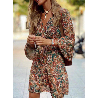 Herbstliches Midikleid mit taillierter Passform – Elina