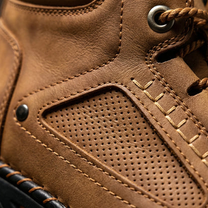 Outdoor-Inspirierter Gehschuh - Filip