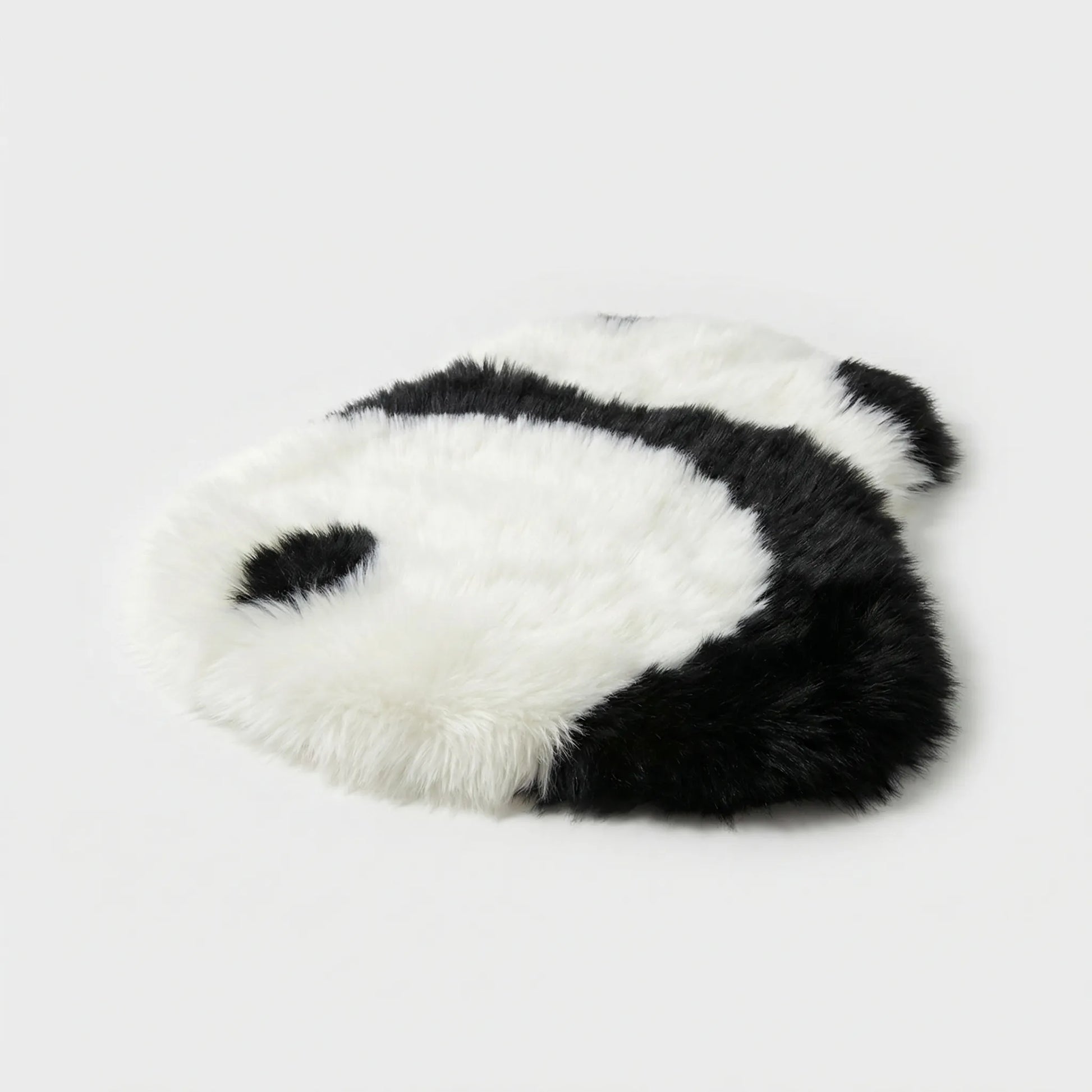 Plüschiger Deko-Teppich - Pandarooz