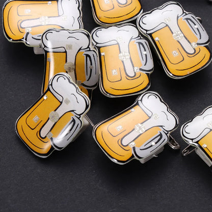 LED Anstecknadeln Bierkrug – LichterFreude Oktoberfest 2026