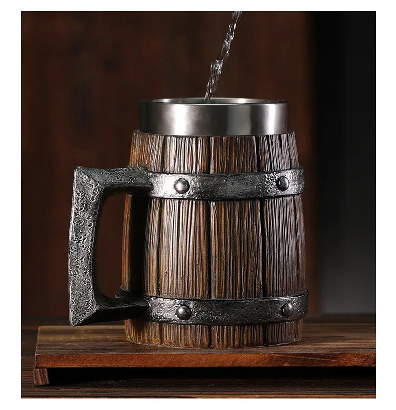 Hölzerner Bierkrug mit Edelstahleinsatz (600 ml) – EichenKrug Oktoberfest 2026