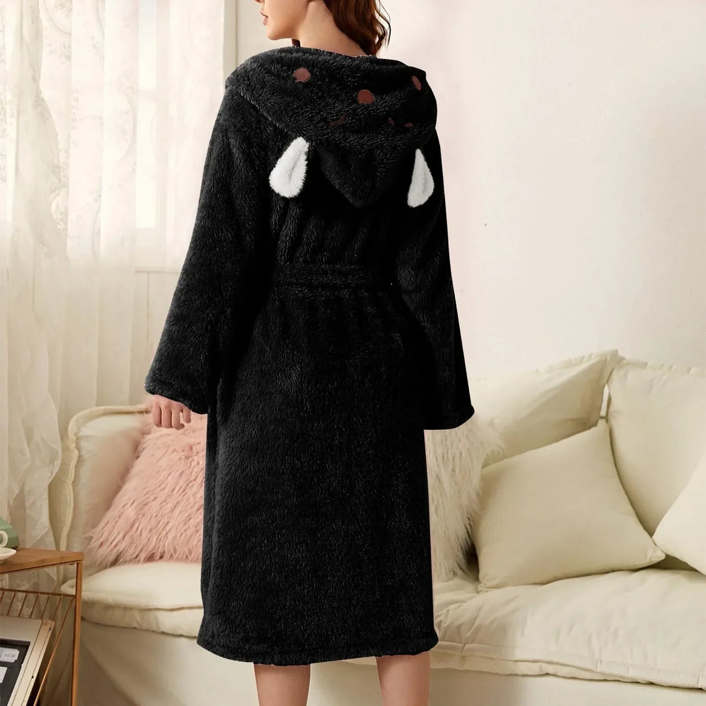 Warme Flanell-Bademantel mit Kapuze und Hasenohren – BunnyHug