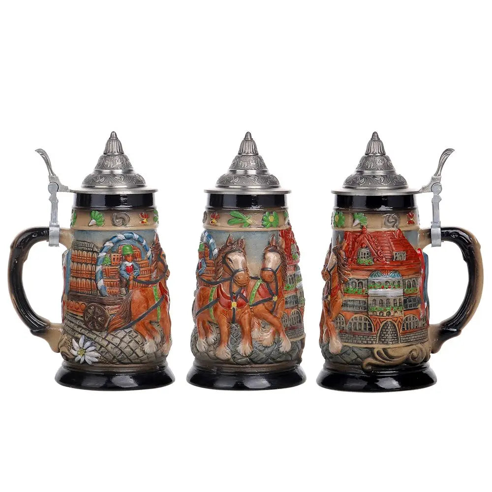 Bierkrug mit Relief & Zinndeckel (0,8 L) – BavariaKrug Oktoberfest 2026
