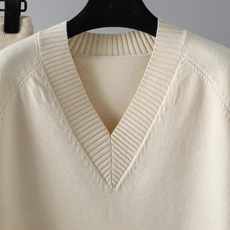 Damen Zweiteilige Strickset mit V-Ausschnitt Pullover & Hose – Noelia