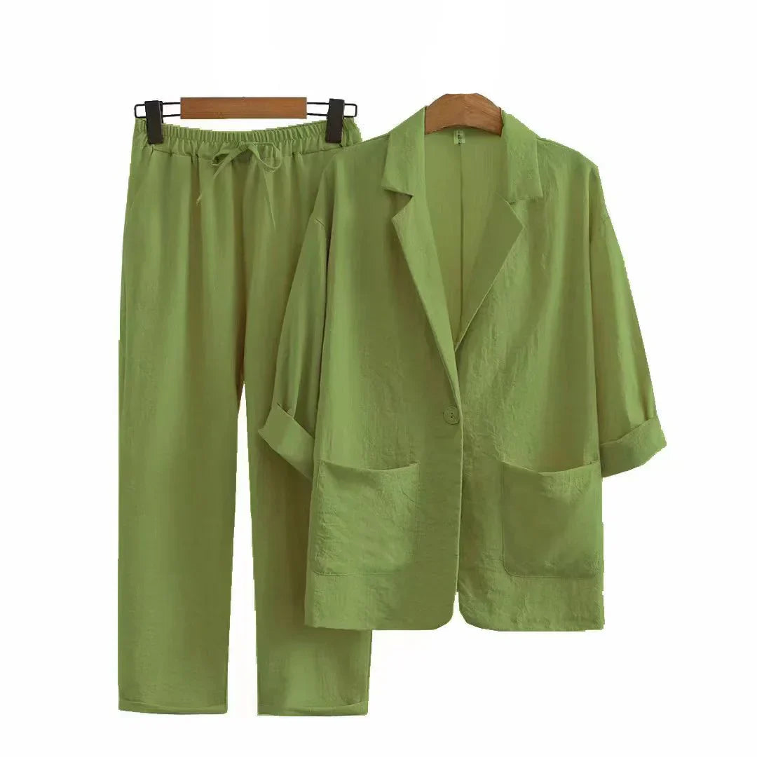 Herbstlich & Stylisch Zweiteiler mit Jäckchen und gerader Hose Damen – Sorella