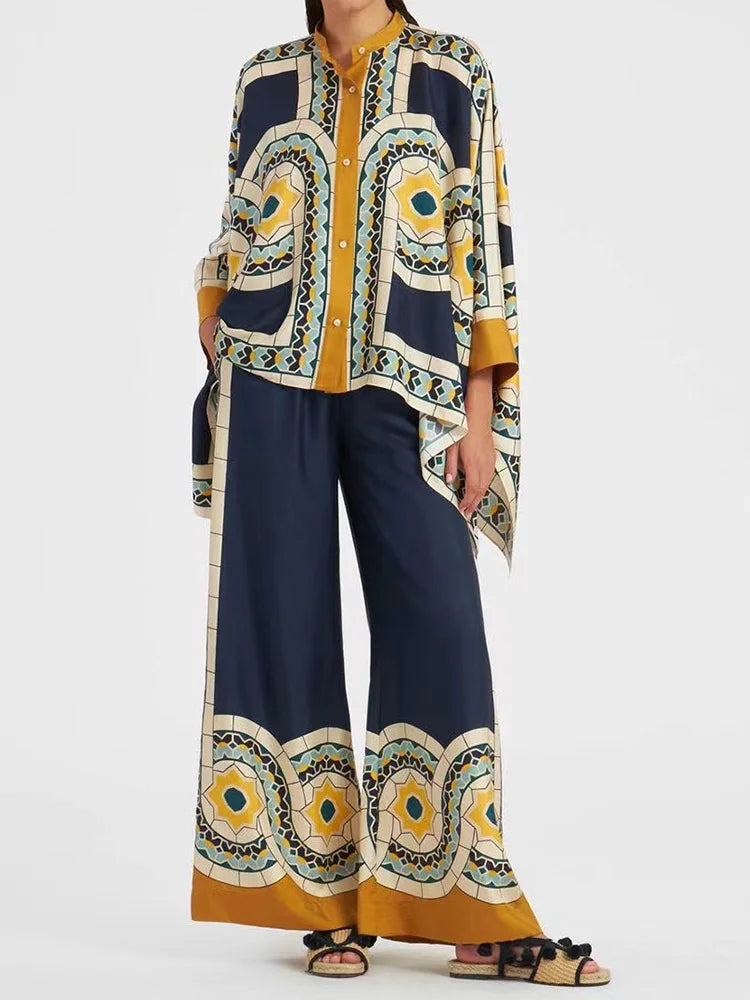 Zweiteiliges Damen Leinen Streetwear-Set Mit Ethno-Print – Samira Herbstedition