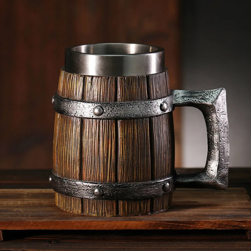 Hölzerner Bierkrug mit Edelstahleinsatz (600 ml) – EichenKrug Oktoberfest 2026