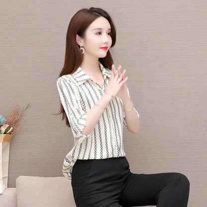 Herbstliche Damen Chiffon Bluse mit Knöpfen & Umschlagkragen – Fenya