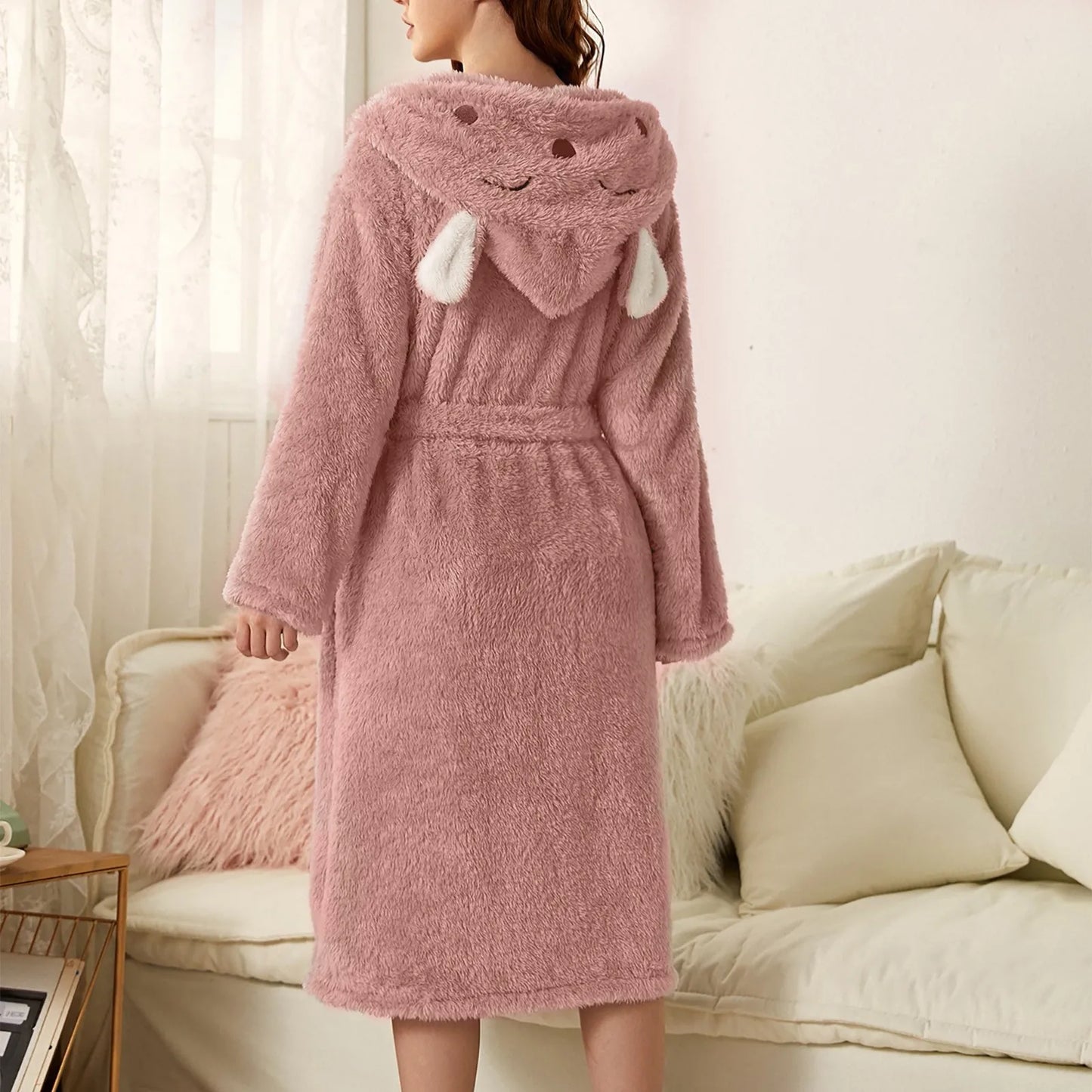 Warme Flanell-Bademantel mit Kapuze und Hasenohren – BunnyHug