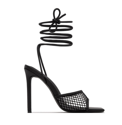 Pumps mit Spitzen-Optik – Céleste