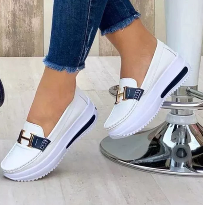 Herbstliche stilvolle orthopädische Damenschuhe für schmerzfreies Gehen – Selina