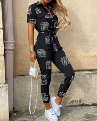 Trendiger Retro-Jumpsuit mit Knopfleiste – Herbstzauber Velia