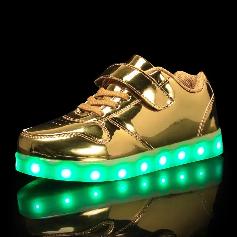 Kinder-LED-Sneaker mit Farbwechsel-Leuchteffekt beim Gehen