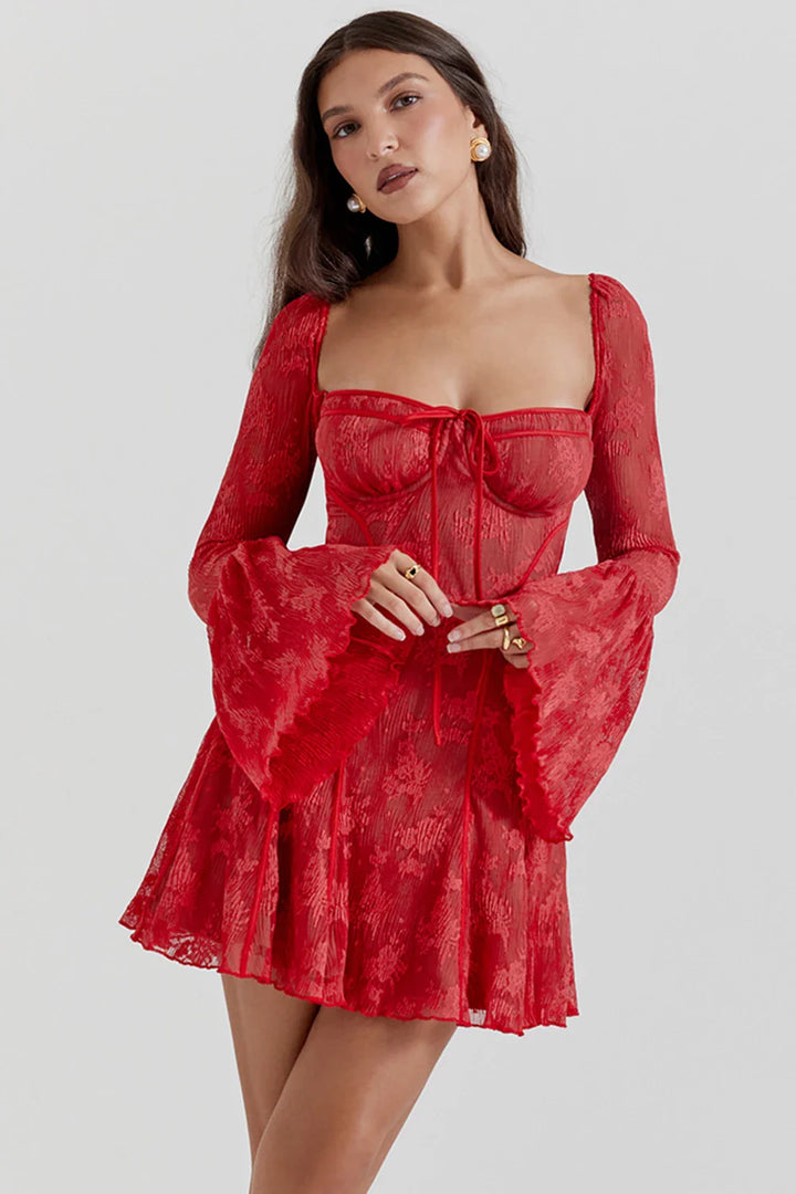 Herbstliches Mini-Kleid mit langen Ärmeln und Spitze – Yelina