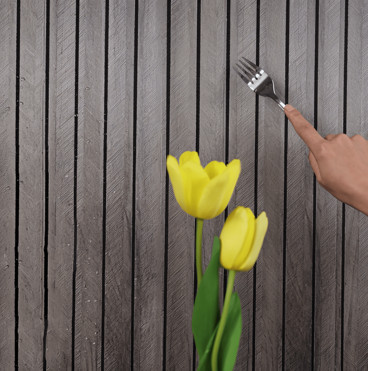 Selbstklebende Holzpaneele in Grau mit Holzmaserung und gelben Tulpen