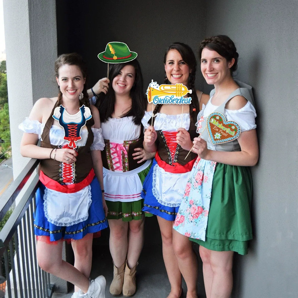 Foto-Requisiten Set im Oktoberfest-Design (30-teilig)- 1+1 Gratis – GaudiSpaß Oktoberfest 2026