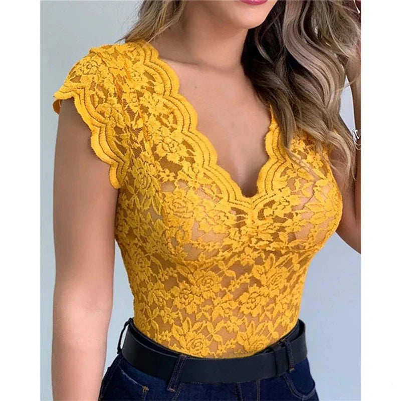 Stylische Damen Sommertop aus Spitze mit Blumenmuster - SpitzenLicht