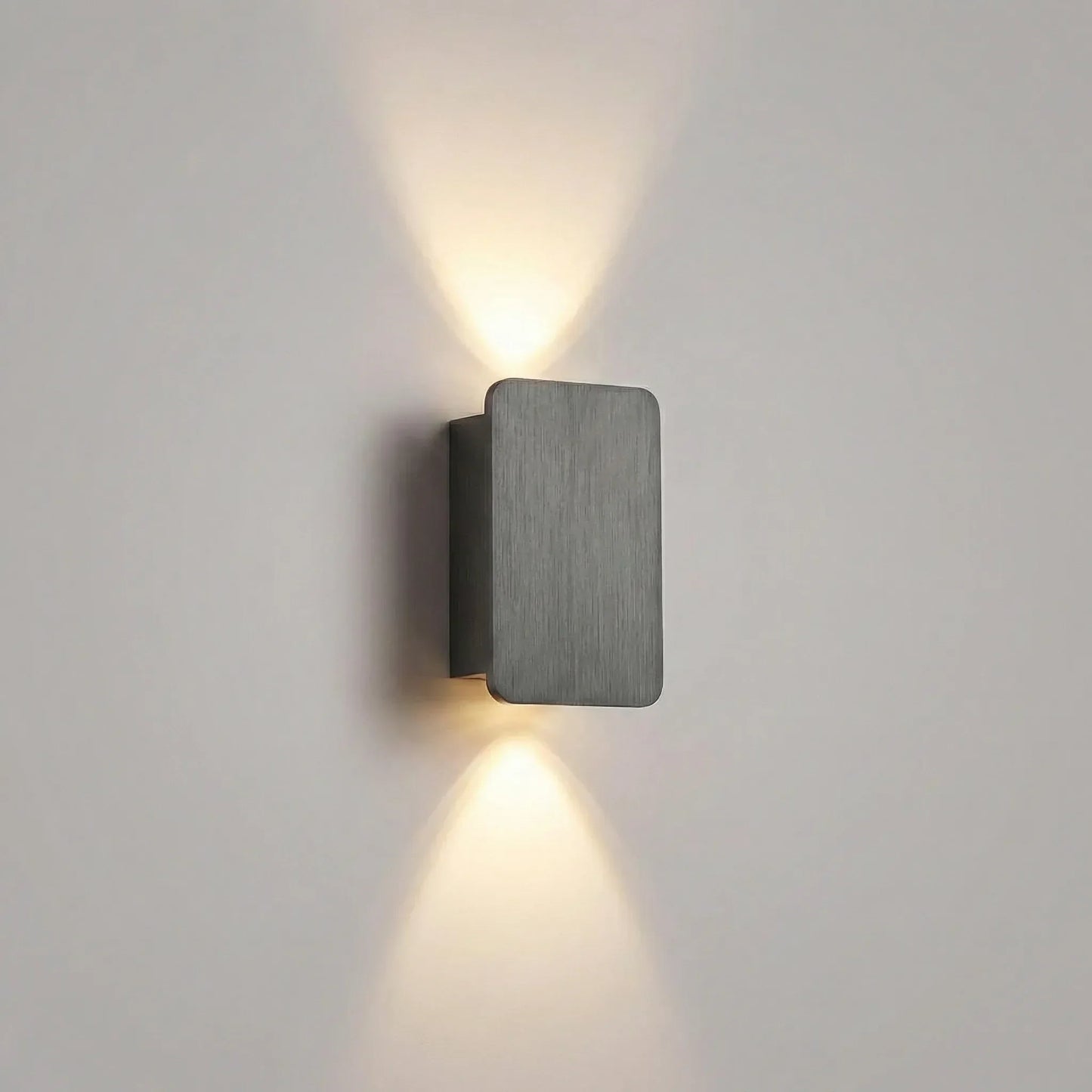 Sleek Rectangular Wall Sconce - Scandara