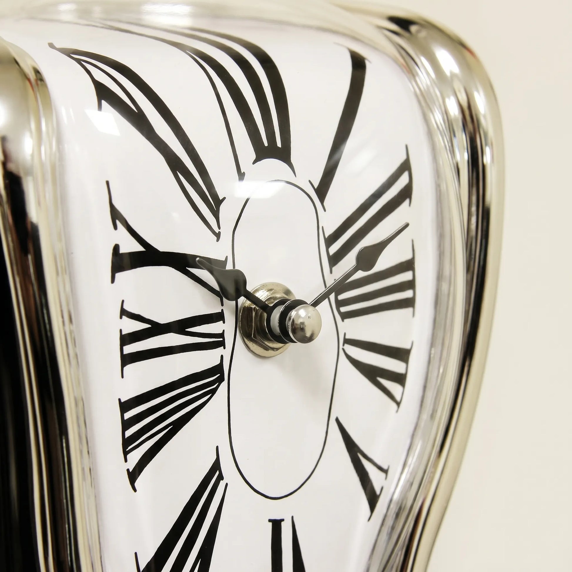 Surreale Skulptur-Uhr - Meltique