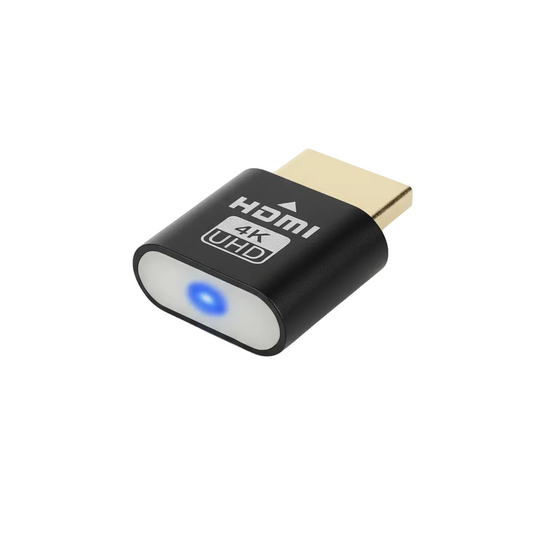 Schwarzer HDMI-Stecker im Aluminiumgehäuse mit vergoldetem Anschluss und leuchtender blauer LED an der Stirnseite, freigestellt auf weißem Hintergrund. 1