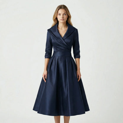 Tailliertes Midi Kleid - Emilie