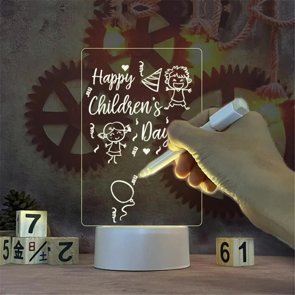 Transparente LED-Nachtlampe mit Acryl-Schreibtafel, Kinderzeichnung, USB-betrieben.