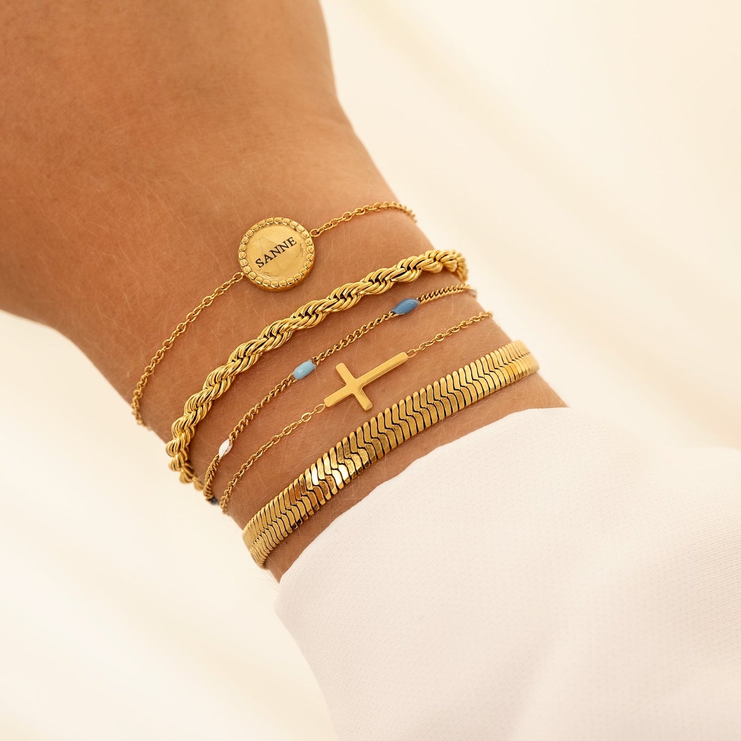 Vergoldetes Edelstahlarmband - CrossJewelry 