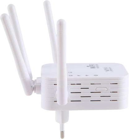 Weißer WLAN-Repeater mit Lüftungsschlitzen, Seitentaste und Eurostecker, andere Ansicht.