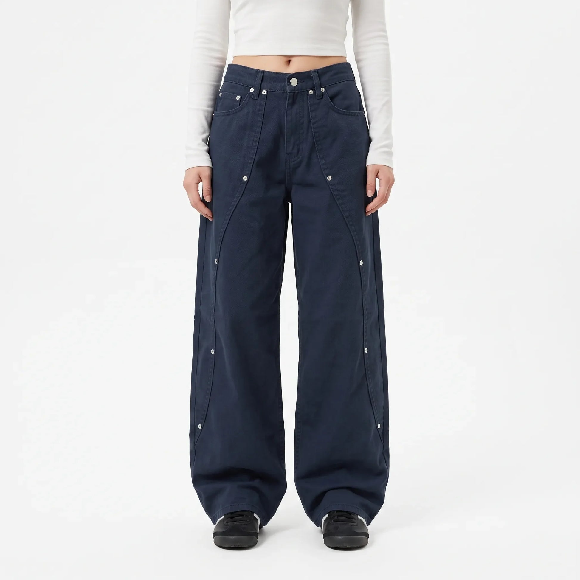 Wide Leg Jeans Mit Nieten -  Victoria