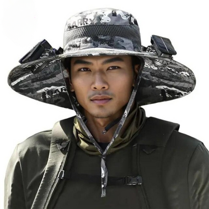 Outdoor-Sonnenhut mit integriertem Solarlüfter – CoolBreeze Solar