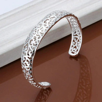 Zartes Silbermanschettenarmband - SilverFinesse 