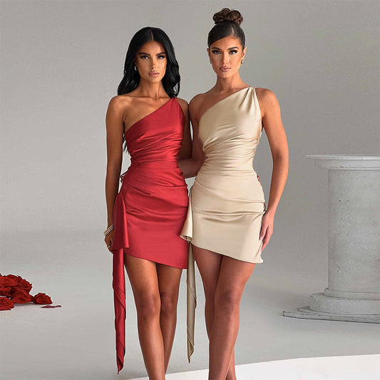 Verführerisches One-Shoulder Minikleid – Aurora