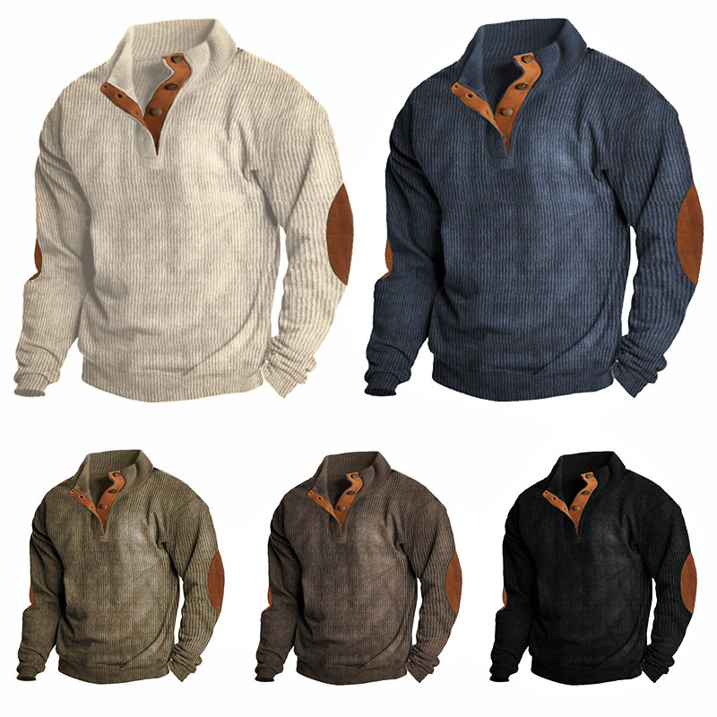 Fünf Herrenpullover mit Knopfleiste, Ellbogenpatches, in Beige, Blau, Grau, Braun, Schwarz.