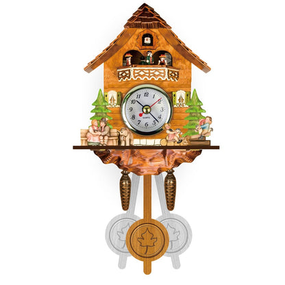 Kuckucksuhr mit hellbraunem Holzhaus, Paar auf der Bank, spielenden Kindern, Hund, zwei Tannen und Pendel mit Ahornblatt. 7