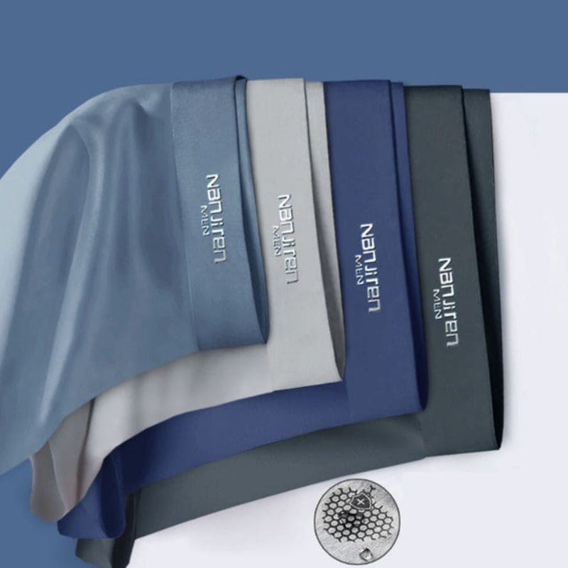 Seidenboxershorts für Herren, ultradünn, atmungsaktiv, in verschiedenen Blautönen.