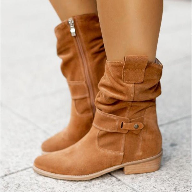 Damen Stiefeletten, braun, Wildleder, Reißverschluss, niedriger Absatz, modisch, bequem.