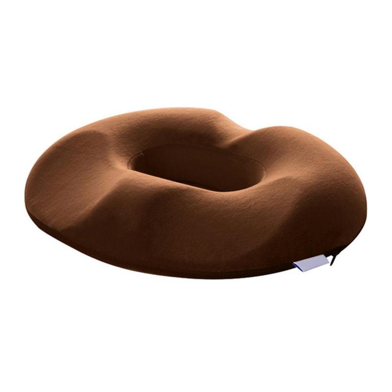 Braunes orthopädisches Sitzkissen, ergonomisch, Memory-Schaum, für Komfort und Unterstützung.