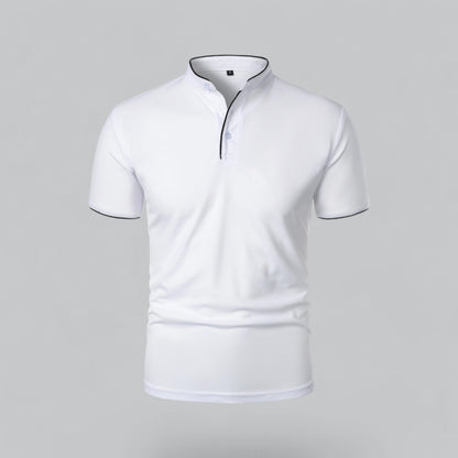 Vorderansicht des Stehkragen-Poloshirts in Weiß mit schwarzer Paspel an Kragen, Knopfleiste und Ärmelsaum 6