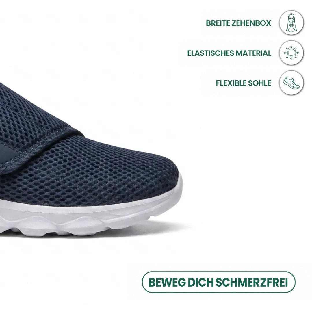 Nahaufnahme der breiten Schuhspitze in Marineblau aus Netzgewebe, daneben Symbole für breite Spitze, elastisches Material und flexible Sohle. 5