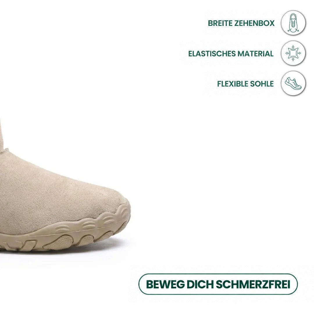 Vorderer Teil des beigen Stiefels mit breiter Zehenbox, daneben Symbole für flexible Sohle und elastisches Material 5