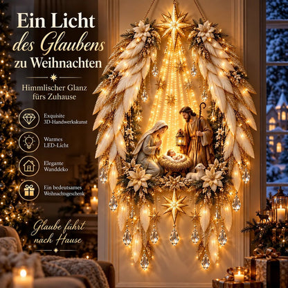 Ovale Wanddeko aus cremefarbenen Federflügeln mit Krippenfiguren, Stern und Kristalltropfen, warm beleuchtet im Wohnzimmer 2
