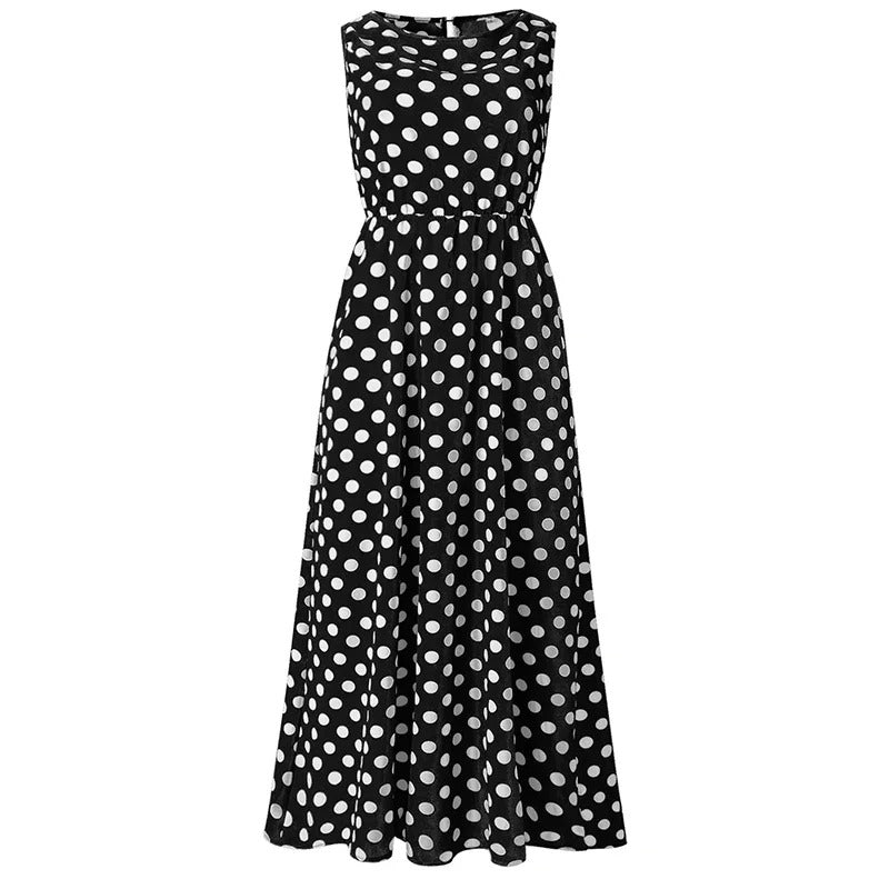 Schwarzes ärmelloses Midikleid mit weißen Punkten und elastischer Taille, freigestellt in der Vorderansicht. 7