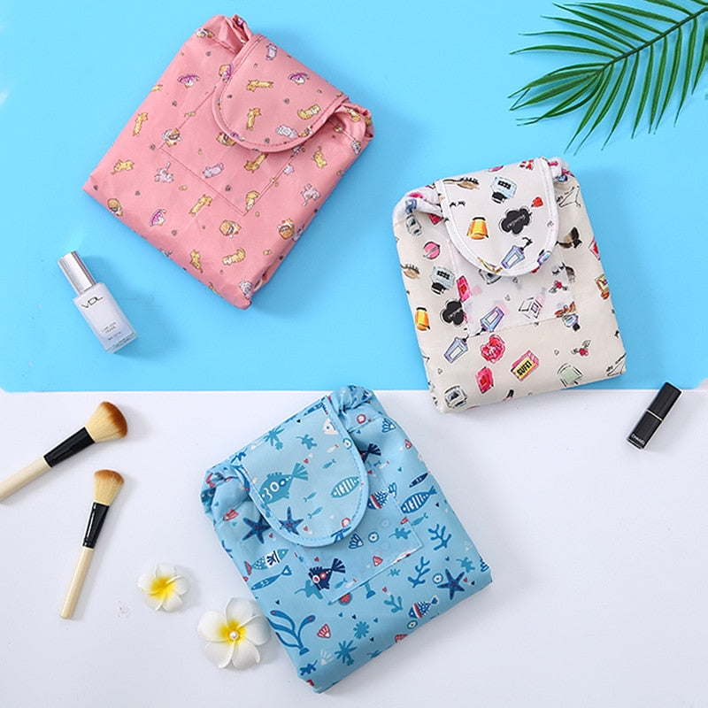 Tragbare Kordelzug Kosmetik- und Toilettentasche – 2 zum Preis von 1 Reiseorganizer